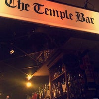 Photo taken at The Temple Bar by Fernanda P. on 8/10/2016