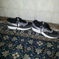 Foot Locker - Binnenstad - Veldstraat 80