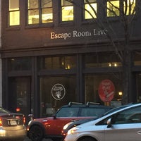 Foto tirada no(a) Escape Room Live por George J. em 3/13/2017
