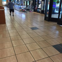 Photo taken at Joyce Kilmer Travel Plaza by George J. on 9/15/2019