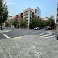 รูปภาพถ่ายที่ Residence Inn by Marriott Portland Downtown/Pearl District โดย George J. เมื่อ 8/21/2023