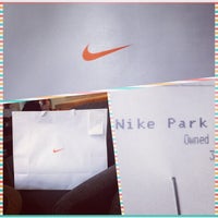 nike robinsons galleria