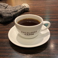 Photo taken at EXCELSIOR CAFFÉ by Hiroyasu M. on 12/19/2023