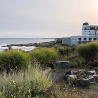 Foto diambil di Cliff House Maine oleh Katelyn G. pada 9/14/2020