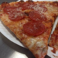 2/8/2014にBurger B.がKings County Pizzaで撮った写真