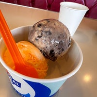 Photo taken at Blue Seal Ice Cream by U ４. on 10/8/2023