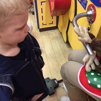 Photo taken at Build-A-Bear Workshop by Chris C. on 12/14/2014