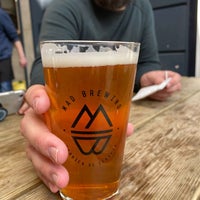 Photo taken at Mad Brewing by Raúl on 3/6/2021