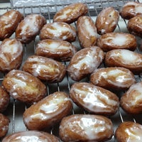 รูปภาพถ่ายที่ Primo&amp;#39;s Donuts โดย Primo&amp;#39;s Donuts เมื่อ 10/14/2013
