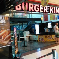 Photo taken at Burger King by Felipe A. on 9/18/2017