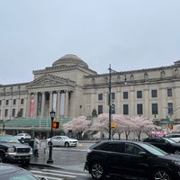 Photo taken at Brooklyn Museum - Plaza by Sage on 4/11/2021