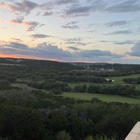 Photo taken at La Cantera Resort &amp;amp; Spa by Ahmed on 8/28/2022