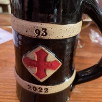 Das Foto wurde bei Black Abbey Brewing Company von Josh H. am 8/2/2022 aufgenommen