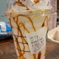 Foto diambil di Starbucks oleh Abdullah pada 3/23/2023