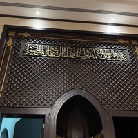 Photo taken at Al Wahid Mosque  مسجد الواحد by Abdullah on 4/30/2022