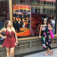 Photo taken at Madame Tussauds by Gizem L. on 6/18/2017
