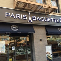 Photo taken at Paris Baguette by Aranzazu S. on 7/13/2015