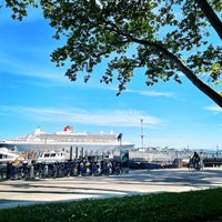 Photo taken at Yankee Pier by Rita L. on 6/7/2022