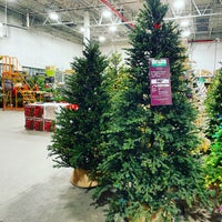 Photo taken at The Home Depot by Rita L. on 12/16/2020