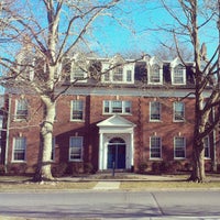 รูปภาพถ่ายที่ Moravian College โดย Discover Lehigh Valley เมื่อ 3/23/2013