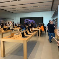 Photo taken at Apple Eton by Olga E. on 10/7/2019