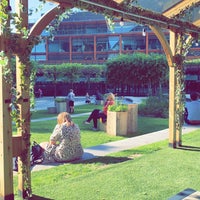Photo taken at Cardinal Place Roof Gardens by Salman B. on 5/27/2022