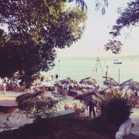 Photo taken at Ayışığı Beach Bar by Tahsin K. on 7/26/2015