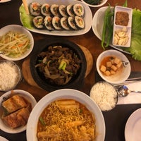 Photo taken at Seoul Restaurant by Puslukitalaratlasi on 12/8/2019