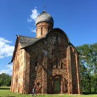 Photo taken at Церковь Петра и Павла в Кожевниках by Olga P. on 6/14/2016