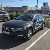 Photo taken at Volkswagen Медведь-Запад by Антон Ч. on 8/30/2015