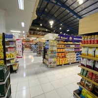 Photo taken at Bintang Supermarket by Aksonov D. on 1/12/2022