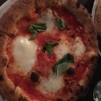 9/29/2017 tarihinde Magda A.ziyaretçi tarafından Pizza East'de çekilen fotoğraf