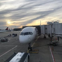 Photo taken at Gate A6 by Cherie P. on 11/22/2017