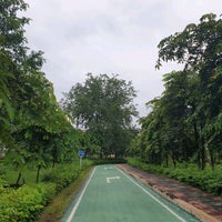 Photo taken at Phutthamonthon Sai 2 Park by Aiamjan on 9/25/2021