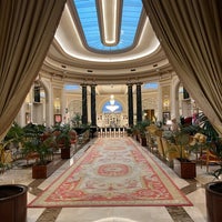 Das Foto wurde bei El Palace Hotel Barcelona von Paul W. am 11/4/2023 aufgenommen