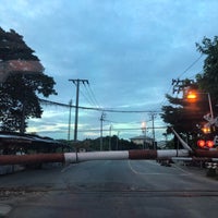 Photo taken at ที่หยุดรถไฟพรมแดน (Phrom Daen) SRT5014 by (‵▽′)ψⓇⓊⓈⒽνεε🚲 on 7/22/2018