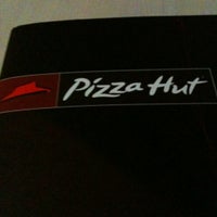 Photo taken at Pizza Hut by Roberta C. on 11/24/2012