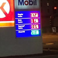Photo taken at Mobil by Voltaire V. on 6/10/2017