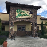 Photo taken at Olive Garden by Leo L. on 7/11/2018