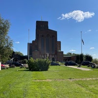 Photo taken at Guildford Cathedral by Leo L. on 9/17/2022