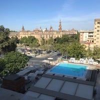รูปภาพถ่ายที่ Hotel Meliá Sevilla โดย Fro เมื่อ 8/13/2019