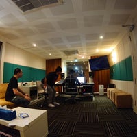 Review Cine Sound - Town In Town