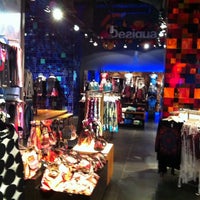 dc shoes orchard central