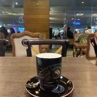 Foto diambil di CoffeeShop Company oleh Dana pada 1/18/2020