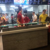 Photo taken at McDonald&amp;#39;s by Fth_Mht _. on 10/5/2017