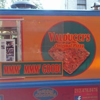 Снимок сделан в Valducci&amp;#39;s Pizza and Catering пользователем Will H. 10/11/2012