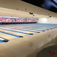 Photo taken at Pickwick Bowl by Valentino H. on 6/10/2019