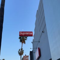 Photo taken at Supreme Los Angeles by Abdullah on 9/4/2022