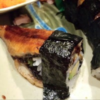 Foto tomada en Sakura Japanese Steak, Seafood House &amp;amp; Sushi Bar  por Jonni G. el 12/12/2013