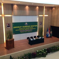 Review Graha William Soeryadjaya FK UKI